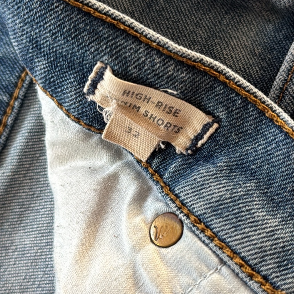 - Madewell High-Rise Denim Shorts size 32 - Picture 8 of 16